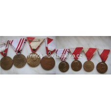 Medaile František Josef I. Signum Memoriae 1898 na vojenské stuze - stav 1/1